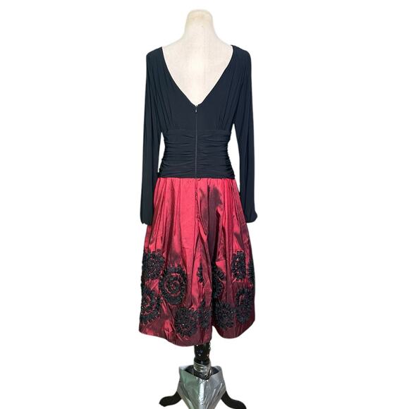 S.L. Fashions Stretch Jersey Bodice Jacquard Floral Print Dress Size 6 - Picture 13 of 15